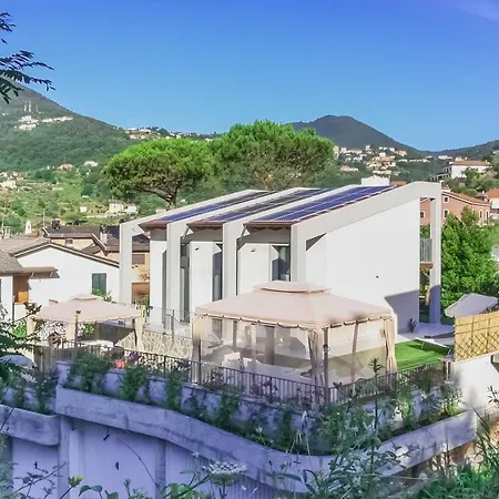 Luxury Summer House *